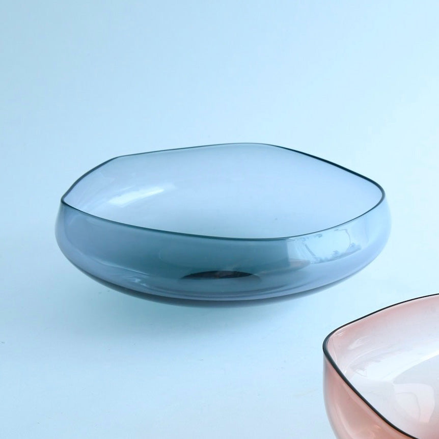 Pentagonal glass vase | 五角形ガラスボウル