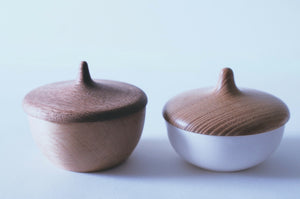 蓋付小物入れ